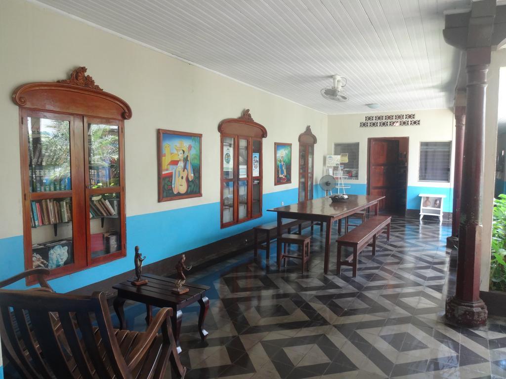 Harvest House Nicaragua Hotel León Buitenkant foto